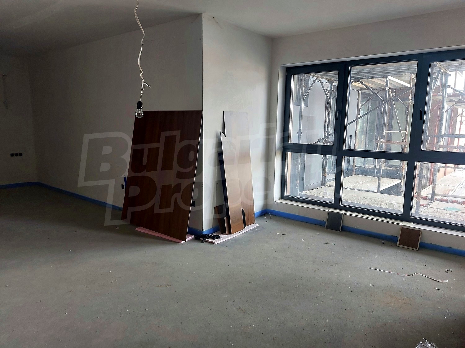Gallery Picture 18