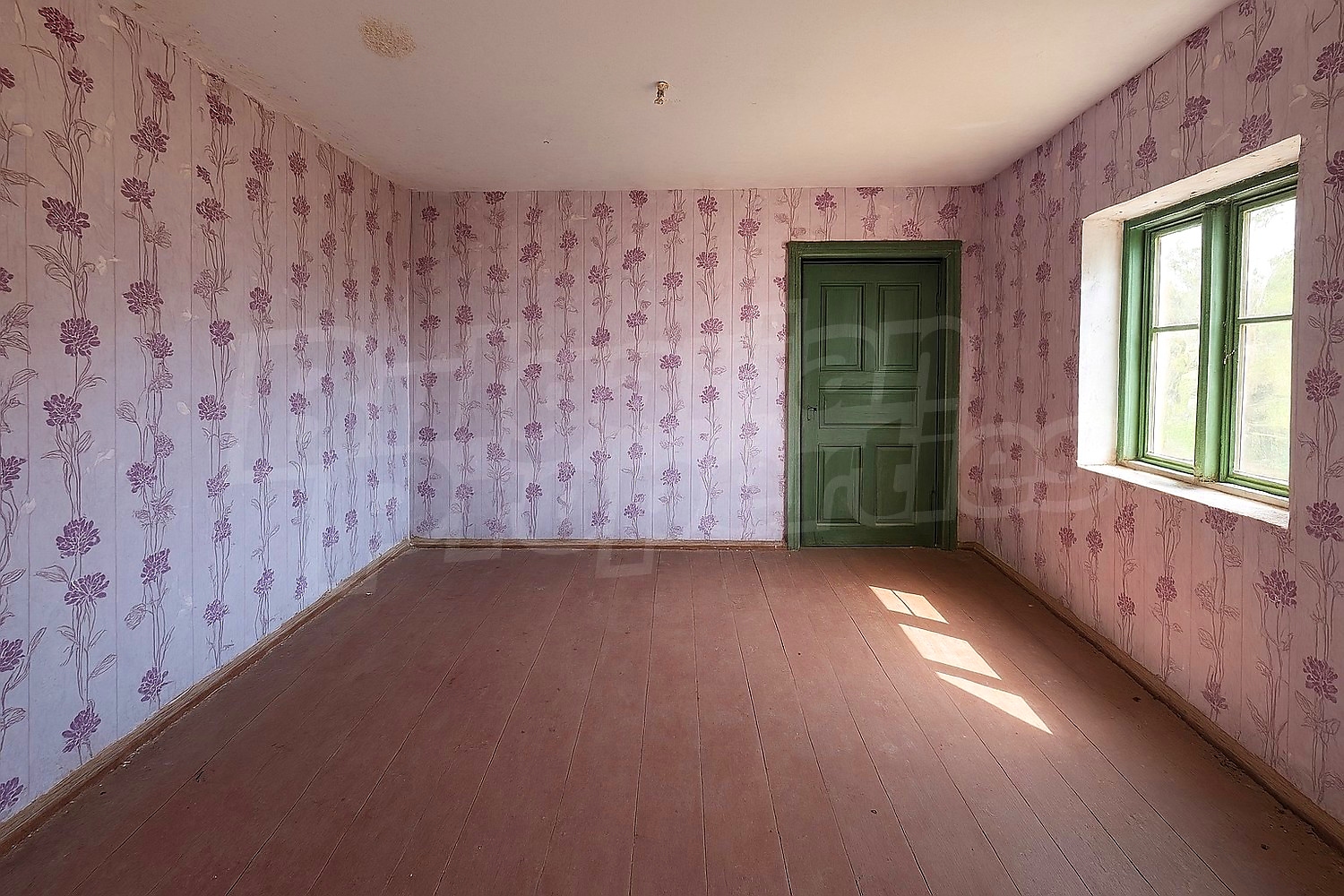 Gallery Picture 4