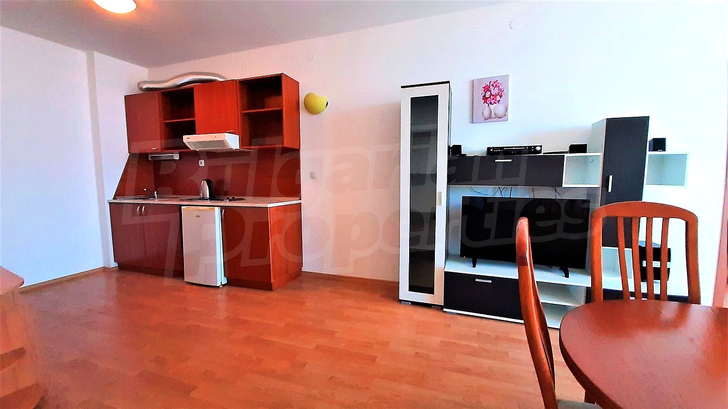 Gallery Picture 14