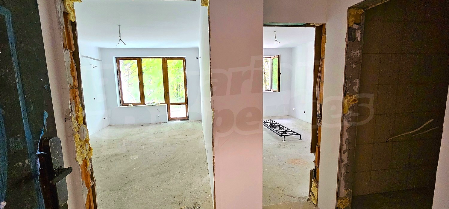 Gallery Picture 5