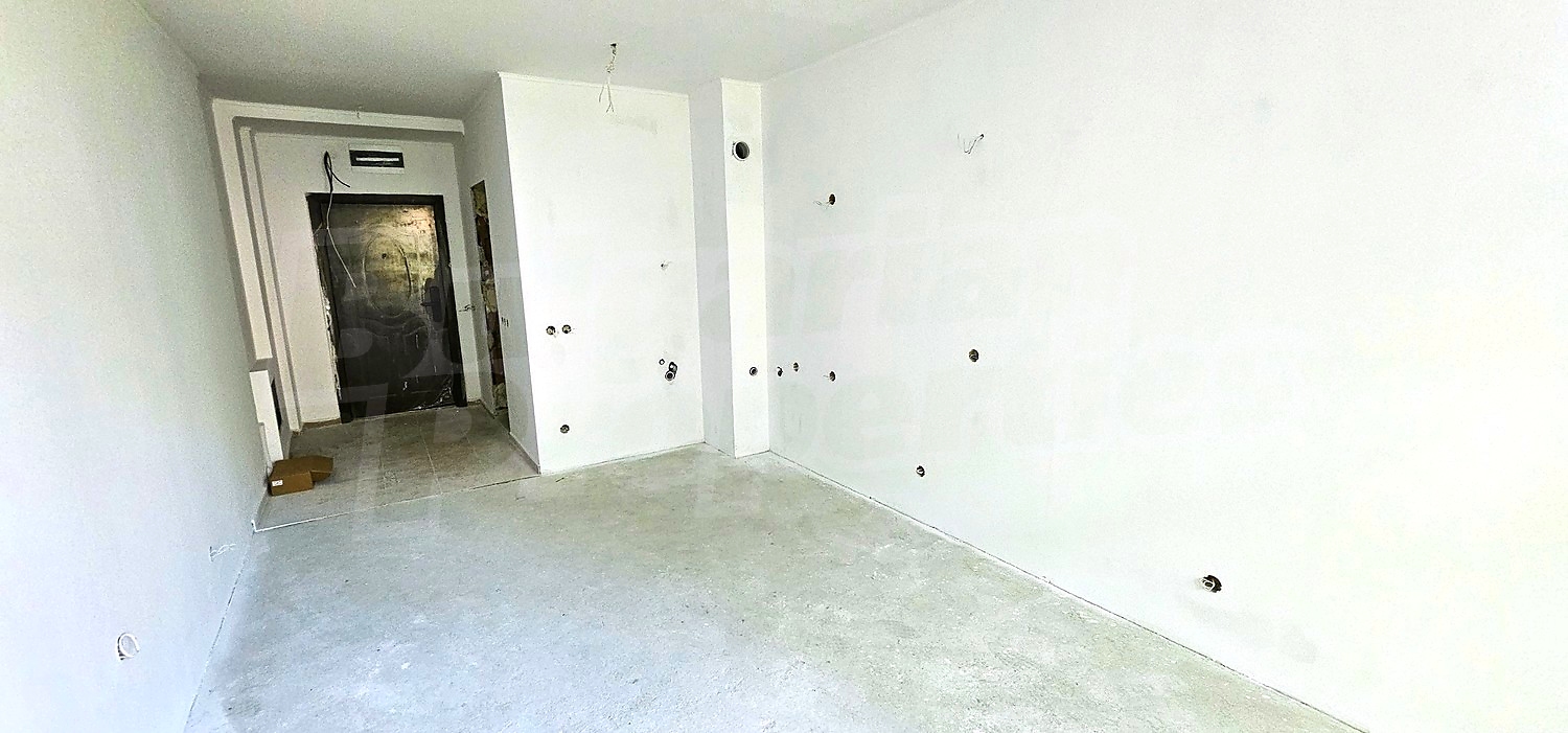 Gallery Picture 2
