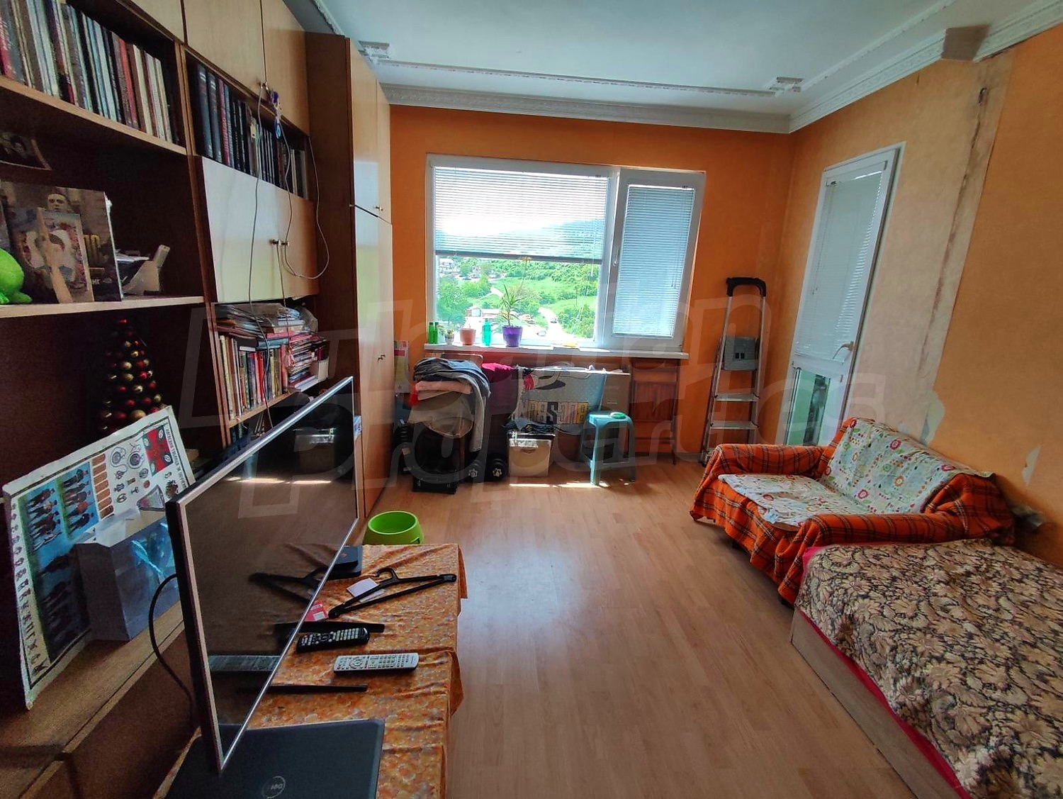 Gallery Picture 8