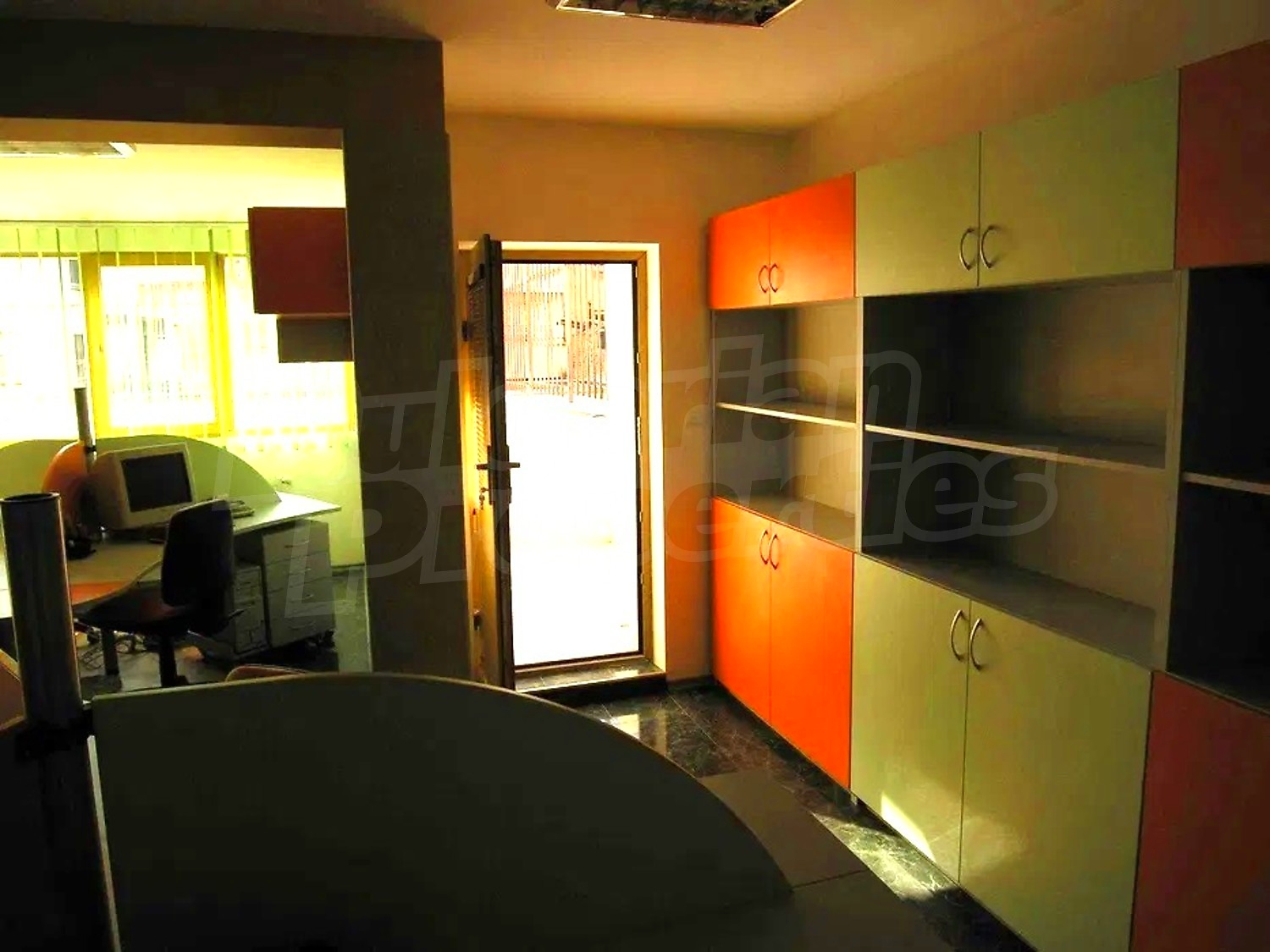 Gallery Picture 9