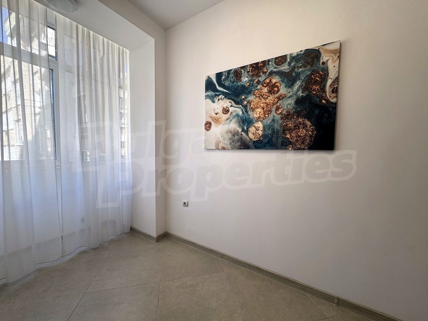 Gallery Picture 19