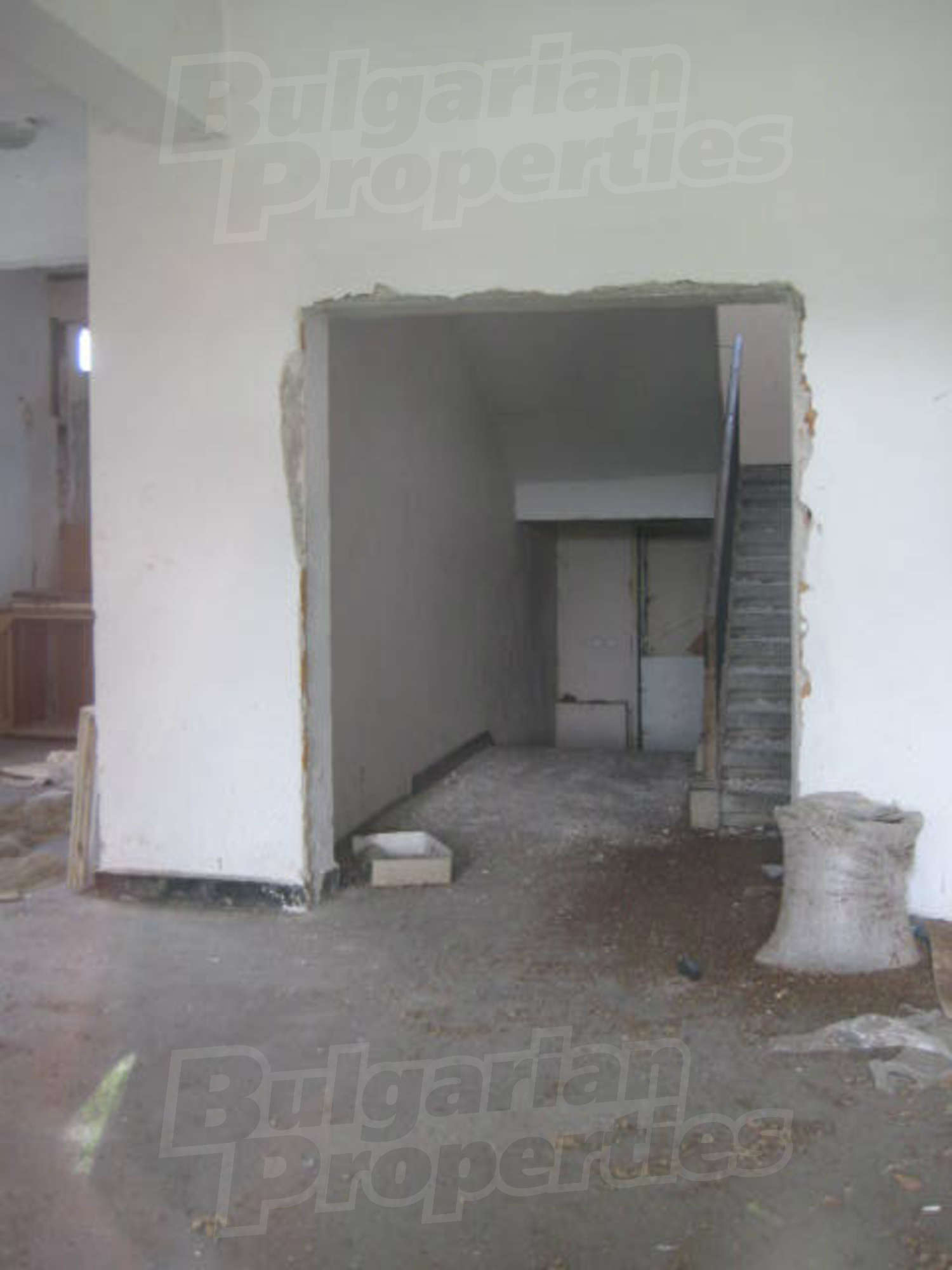 Gallery Picture 32