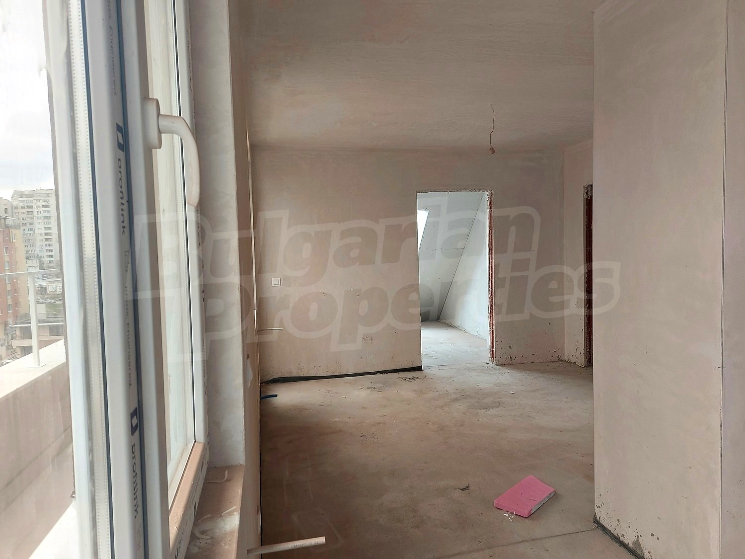 Gallery Picture 15