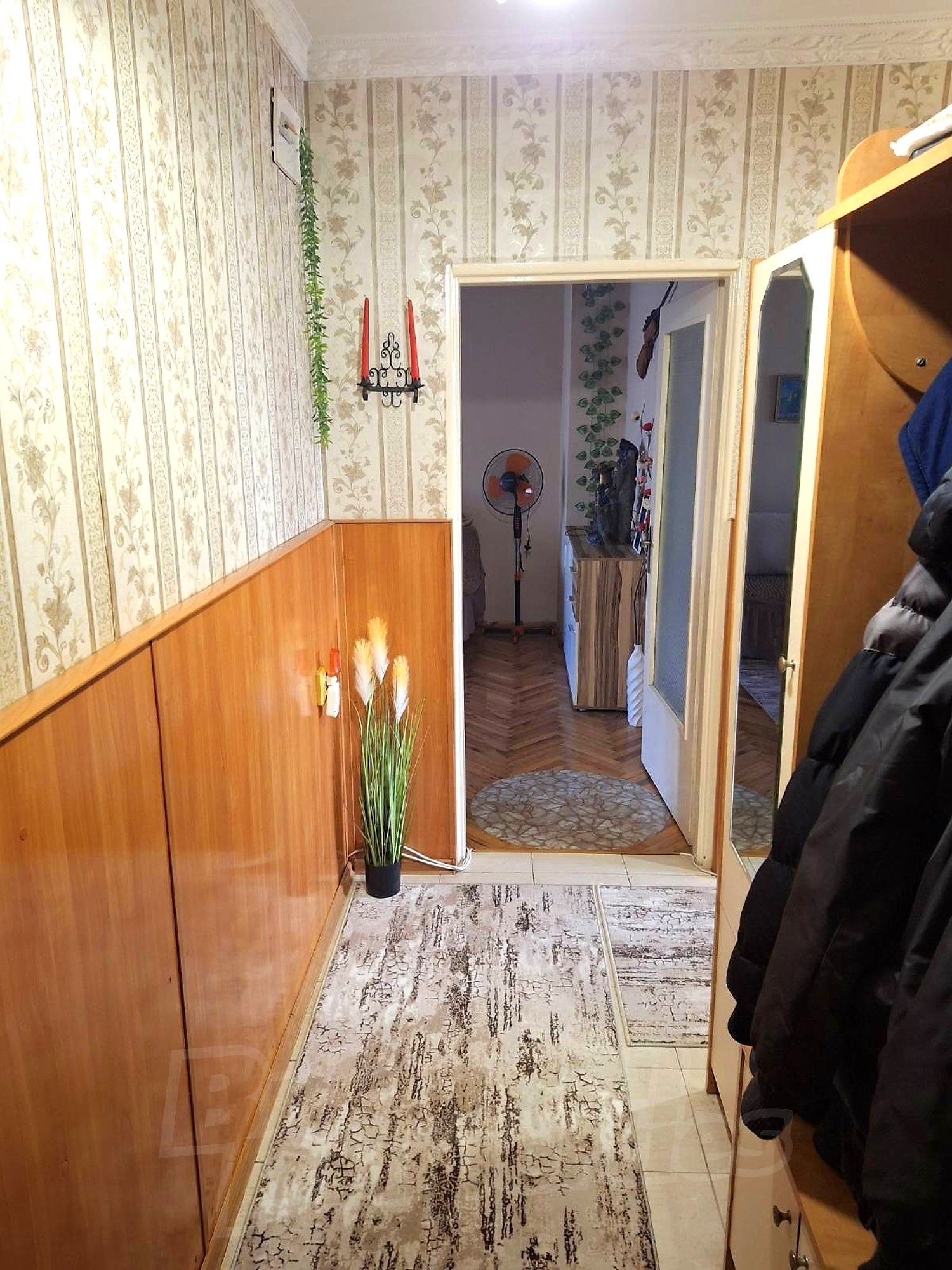 Gallery Picture 9