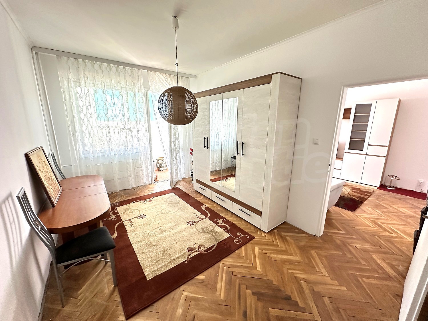 Gallery Picture 11