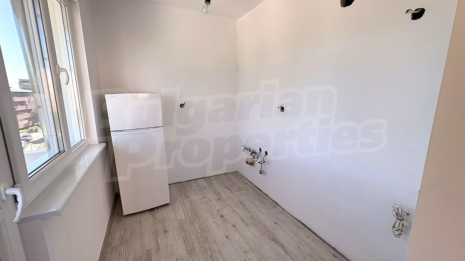 Gallery Picture 2
