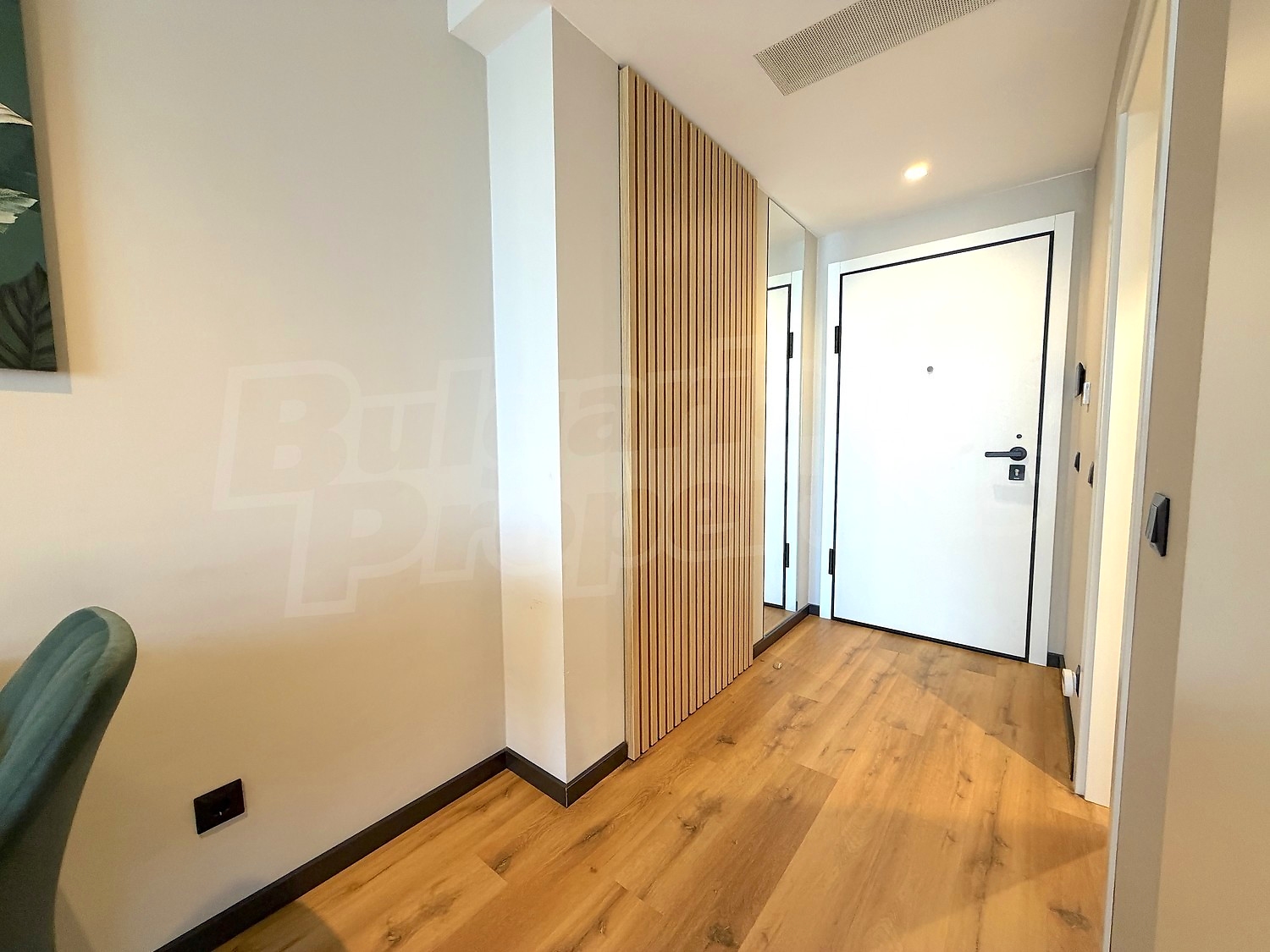 Gallery Picture 15