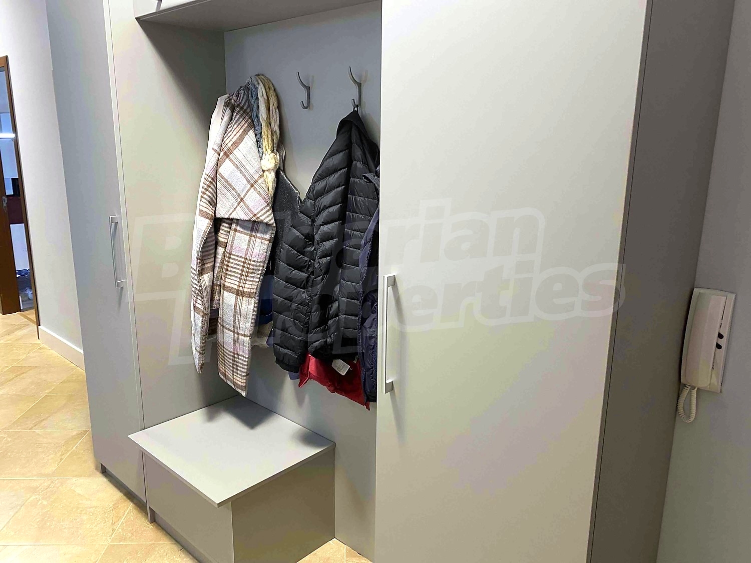 Gallery Picture 10
