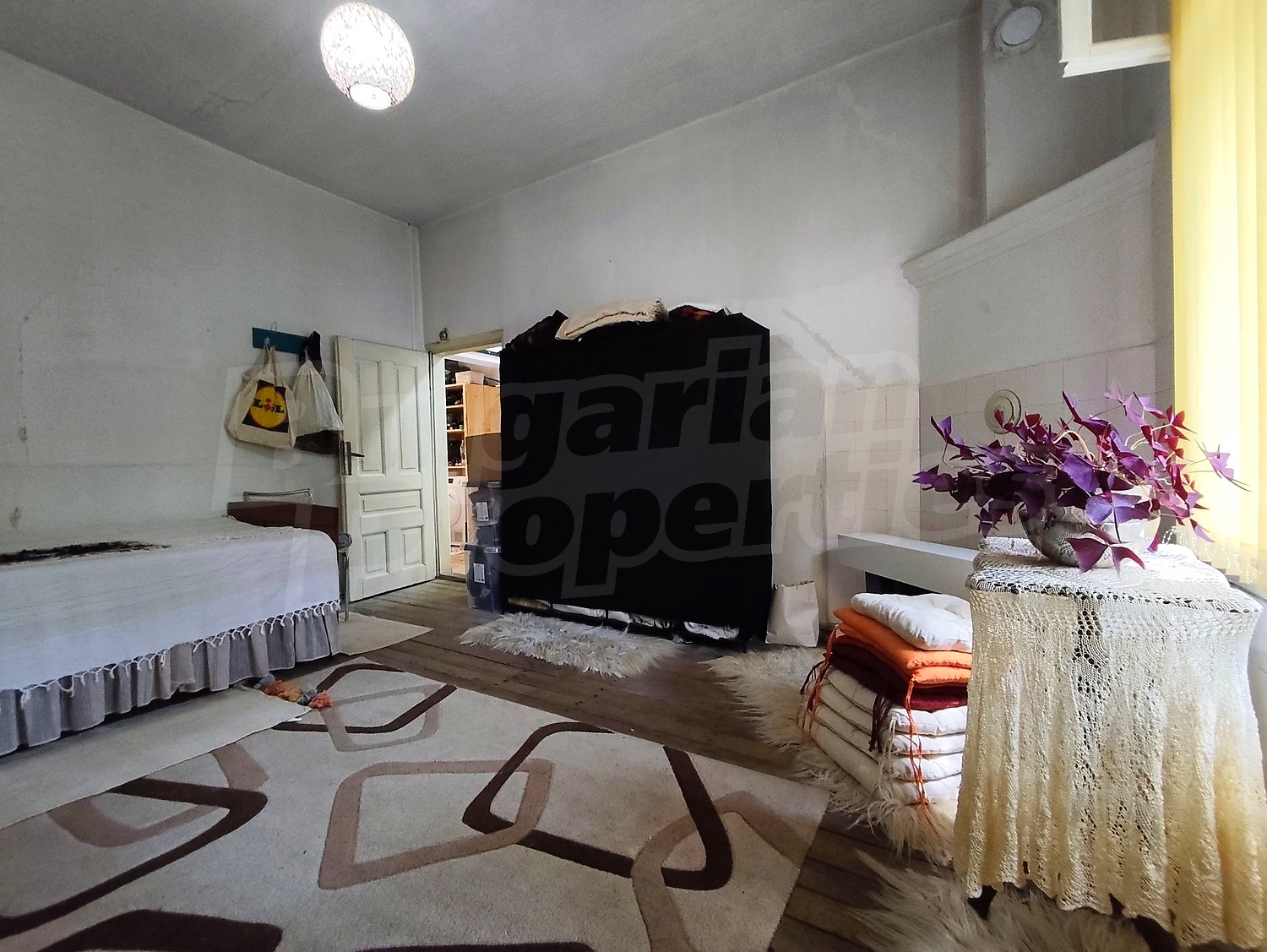 Gallery Picture 24