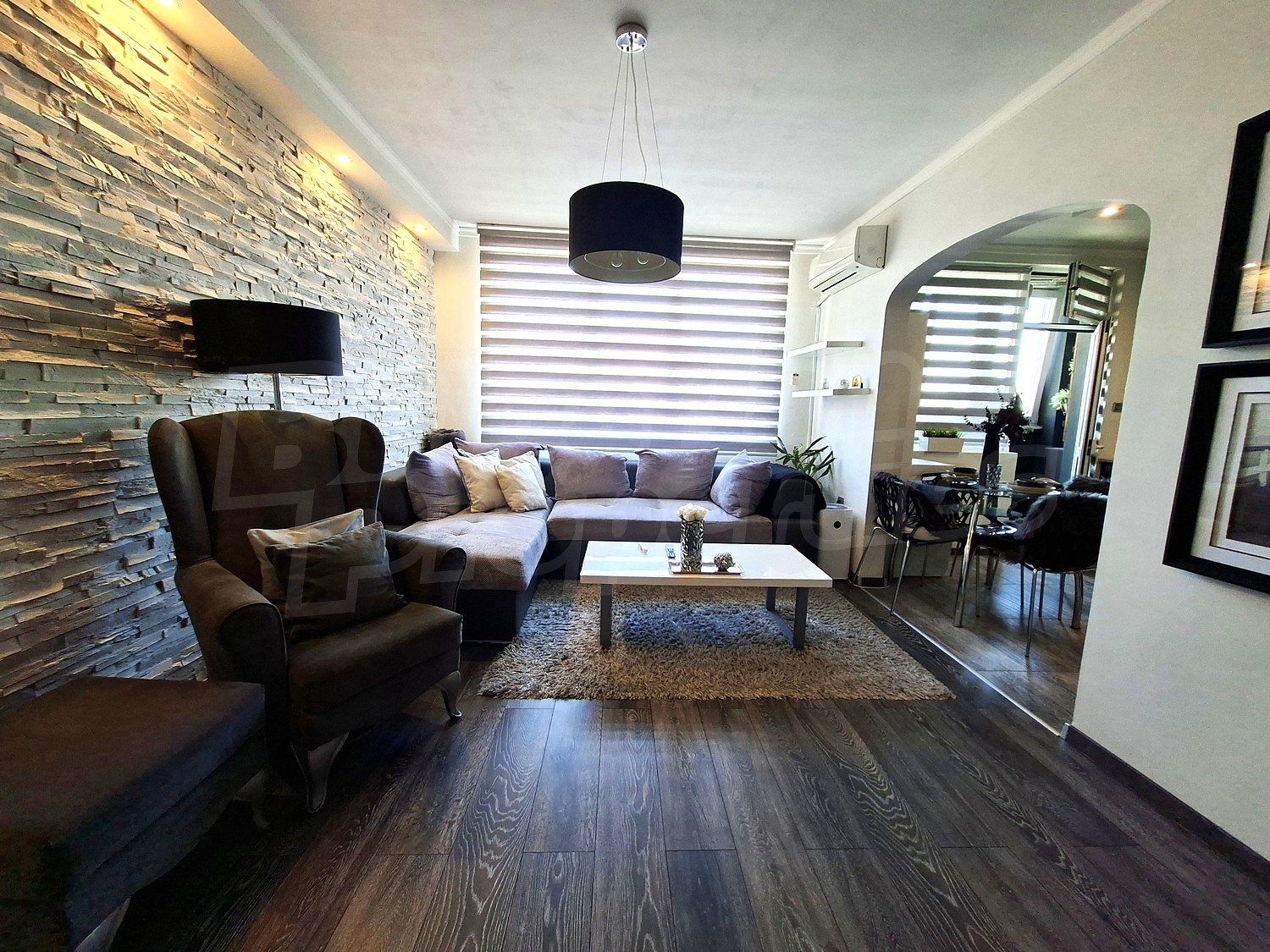 Gallery Picture 5