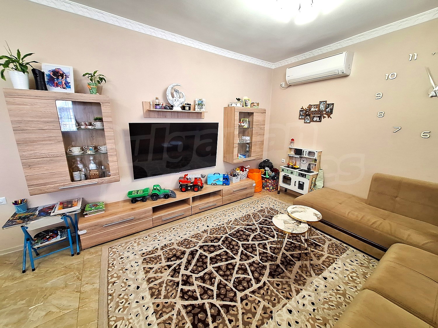 Gallery Picture 14