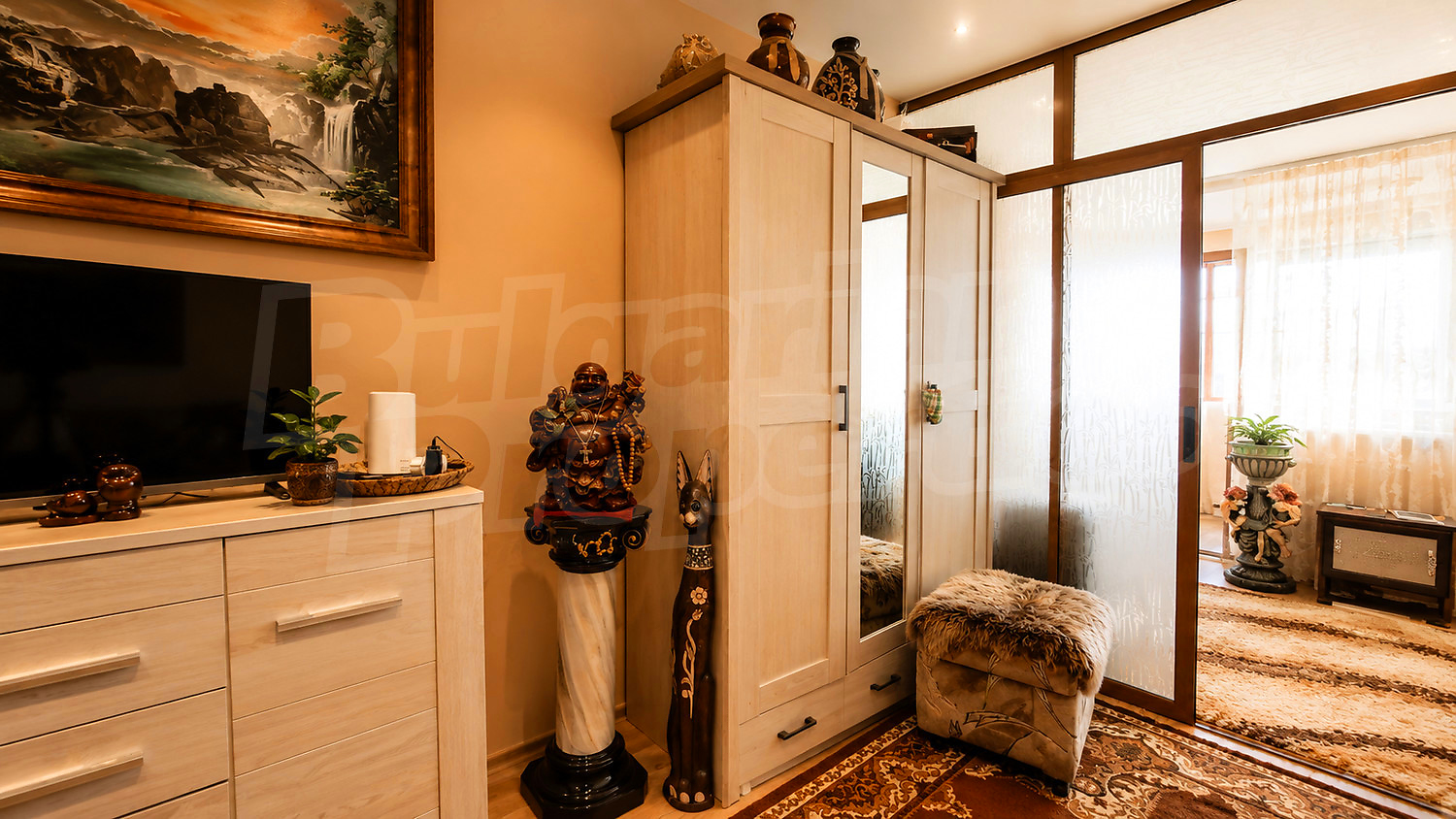 Gallery Picture 5