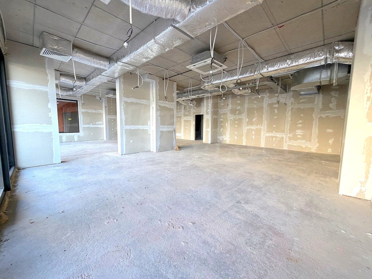Gallery Picture 18