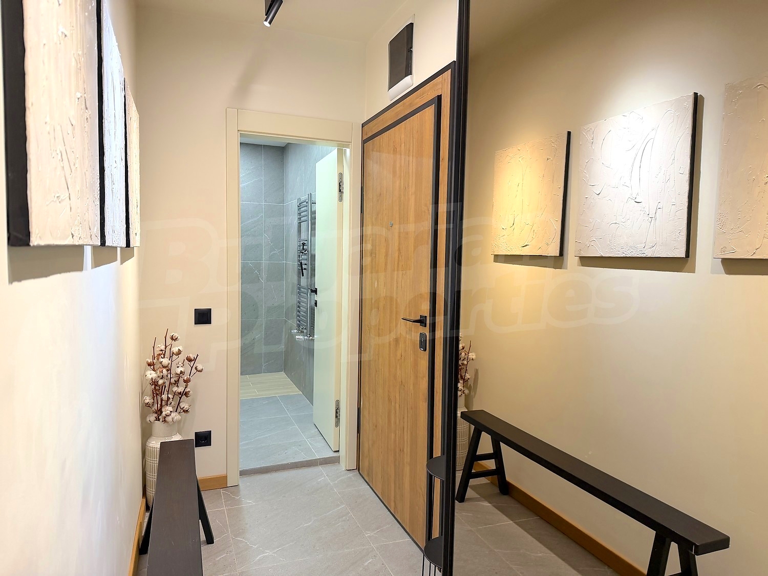 Gallery Picture 14