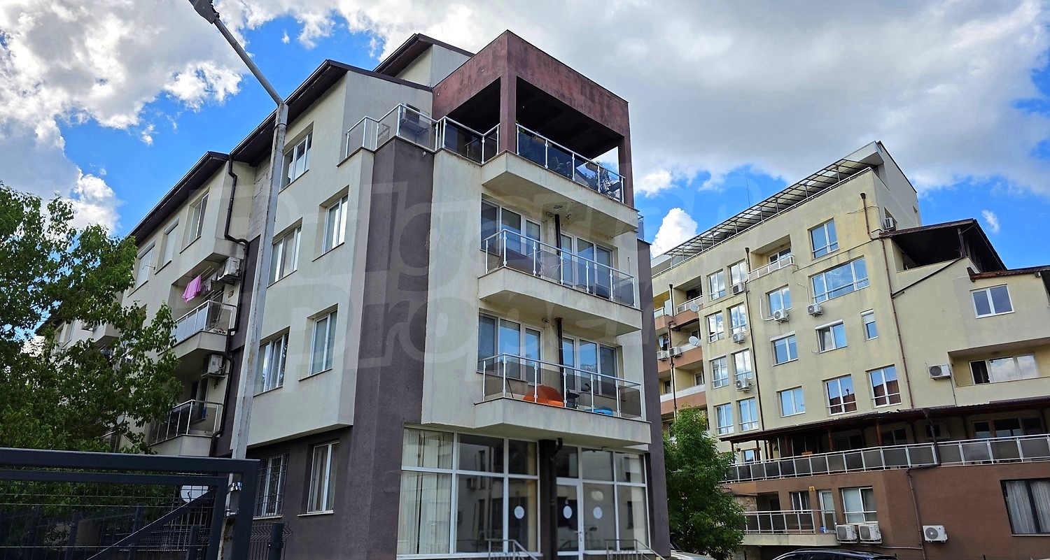 Gallery Picture 18