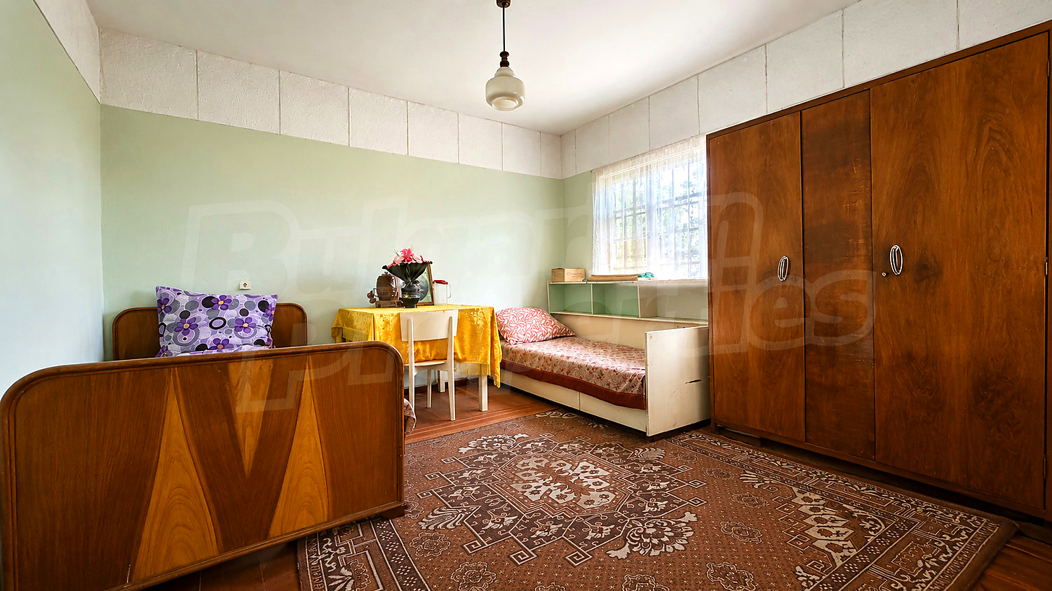Gallery Picture 10