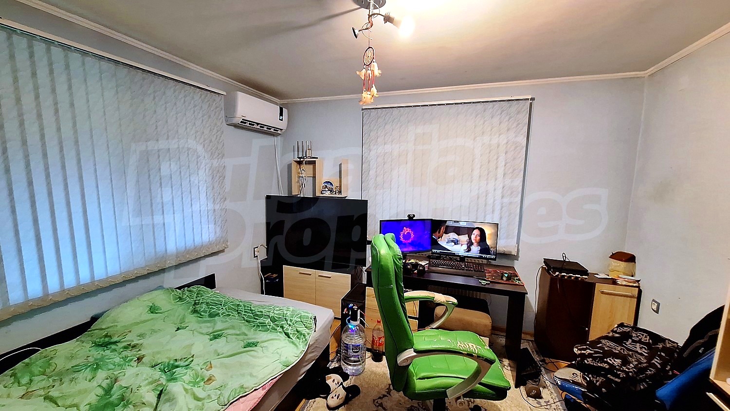 Gallery Picture 13