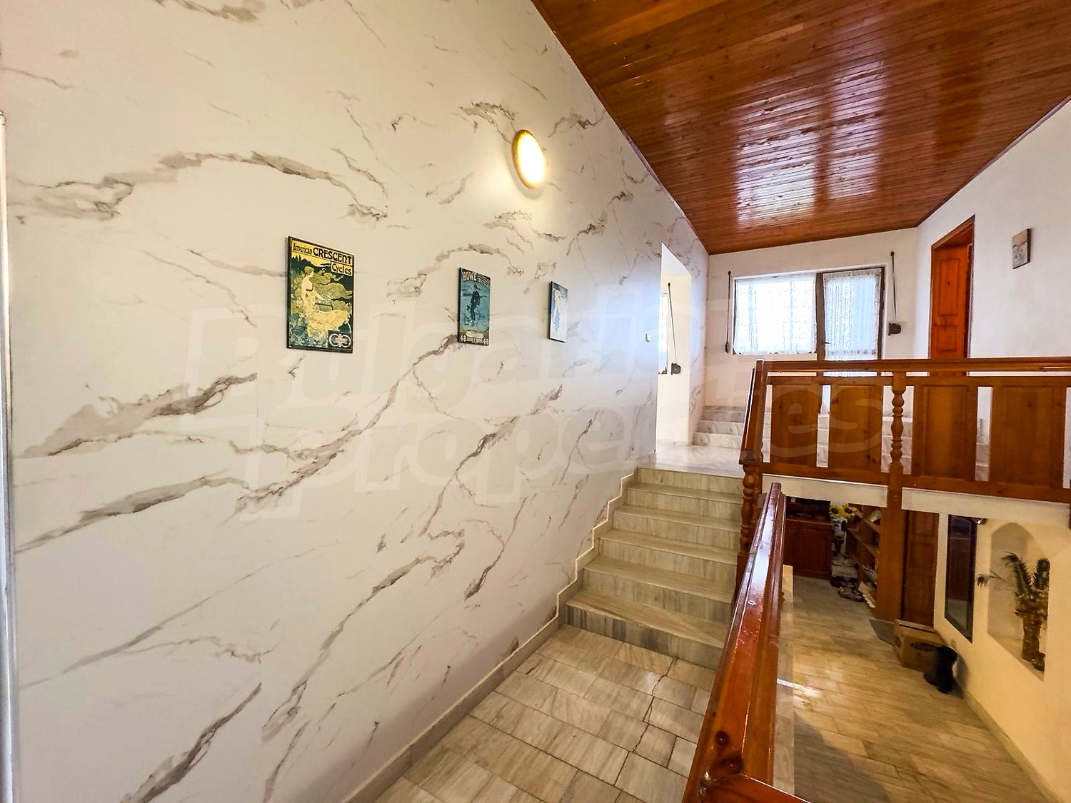 Gallery Picture 8
