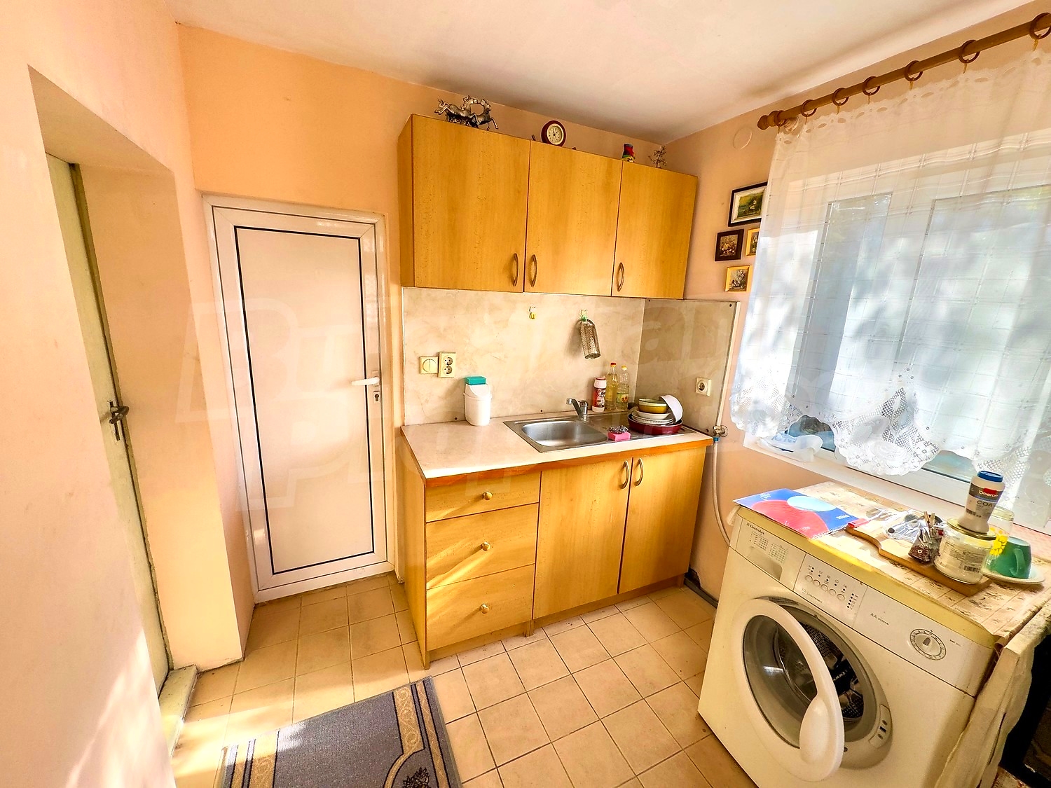 inside, kitchen, furnished