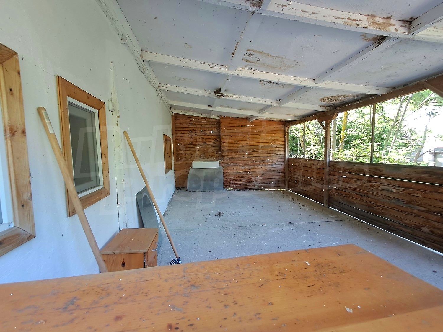 Gallery Picture 35