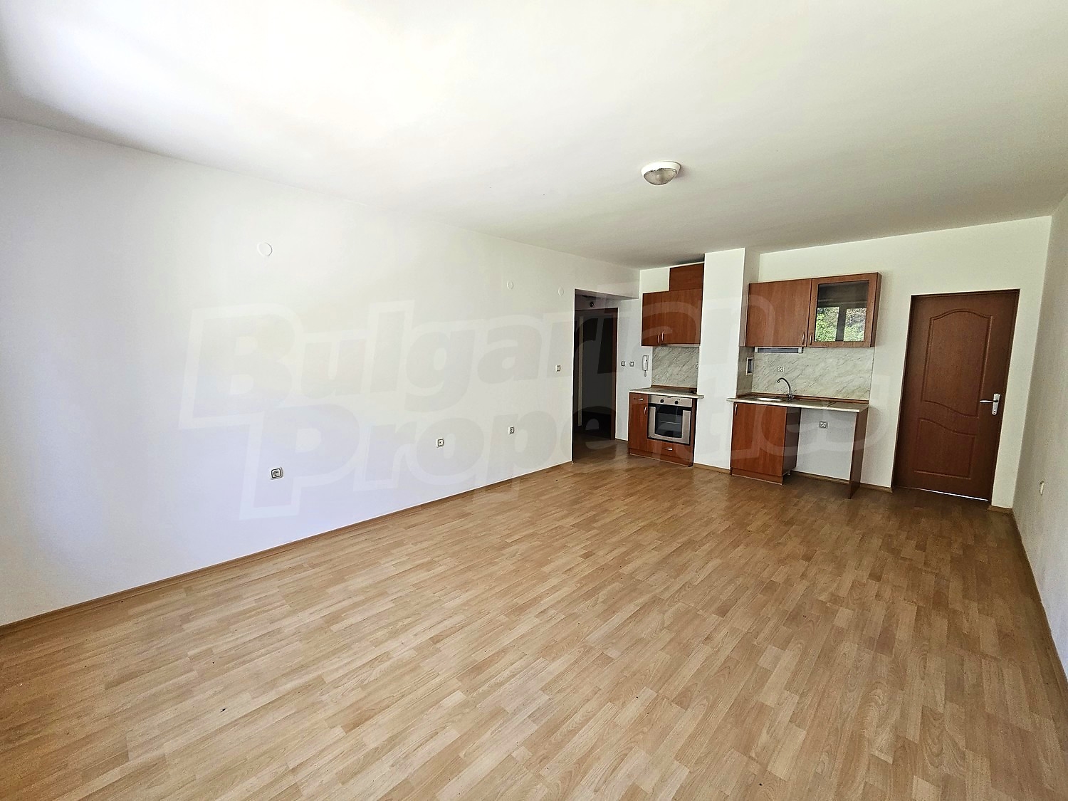 Gallery Picture 5