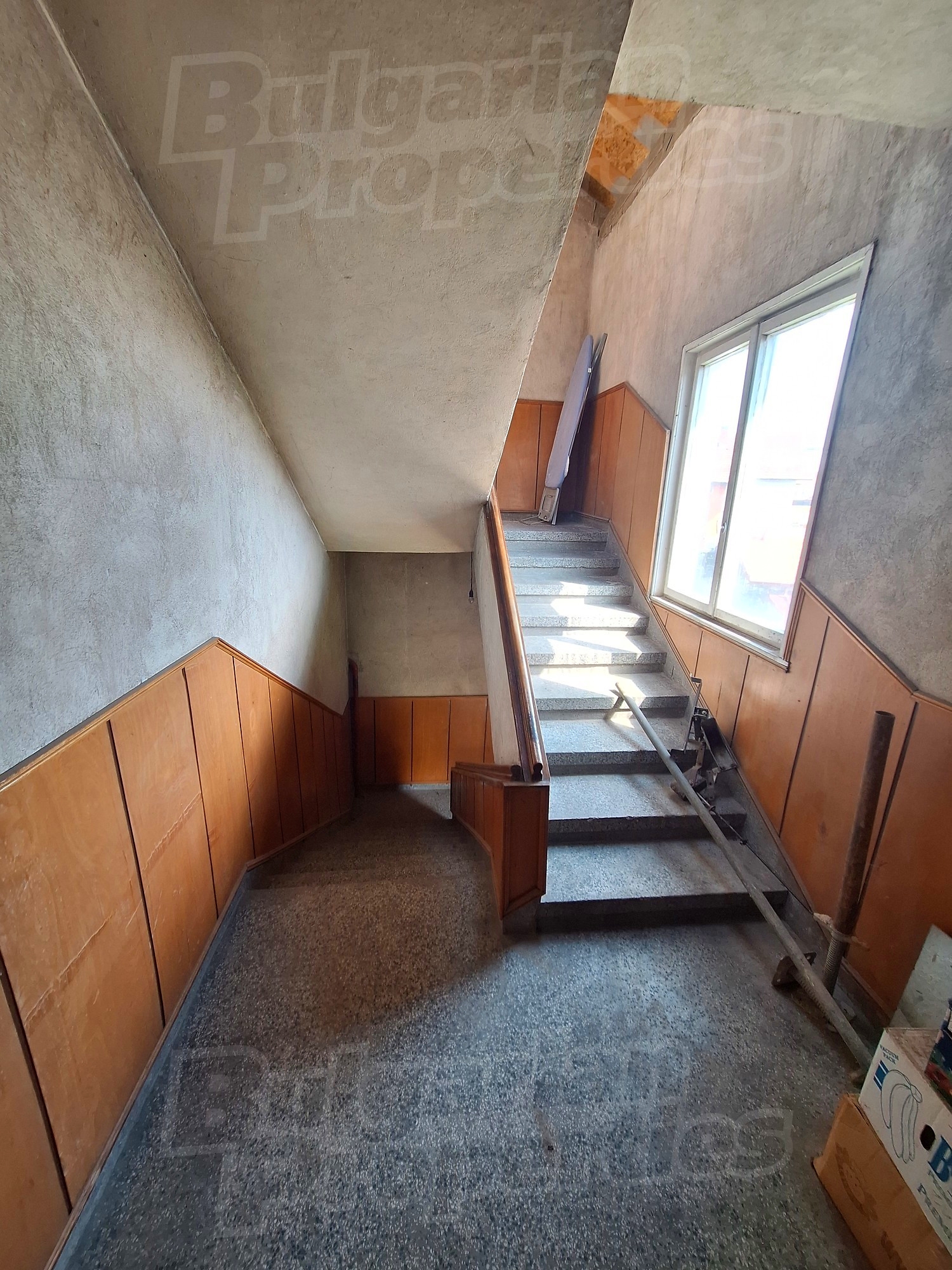 Gallery Picture 15