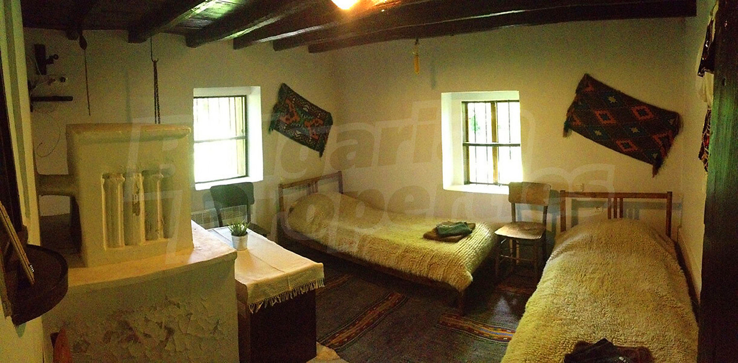 Gallery Picture 12