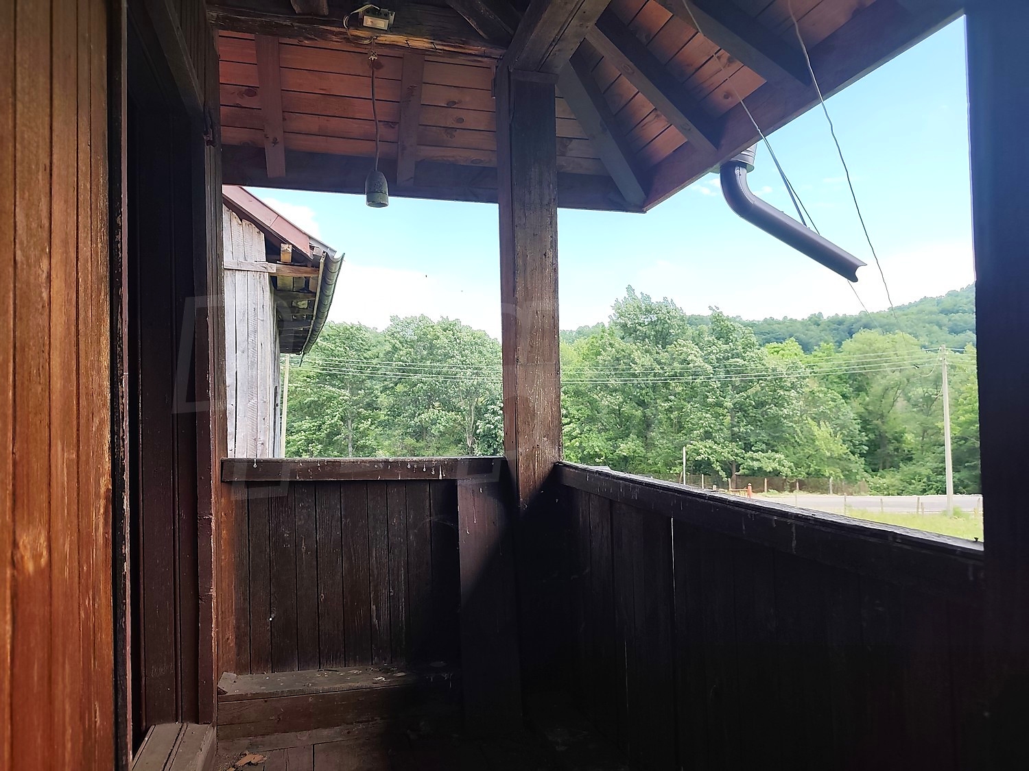 Gallery Picture 18