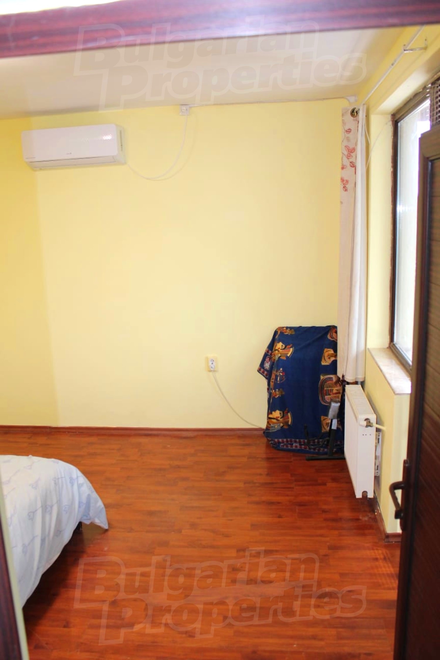 Gallery Picture 25