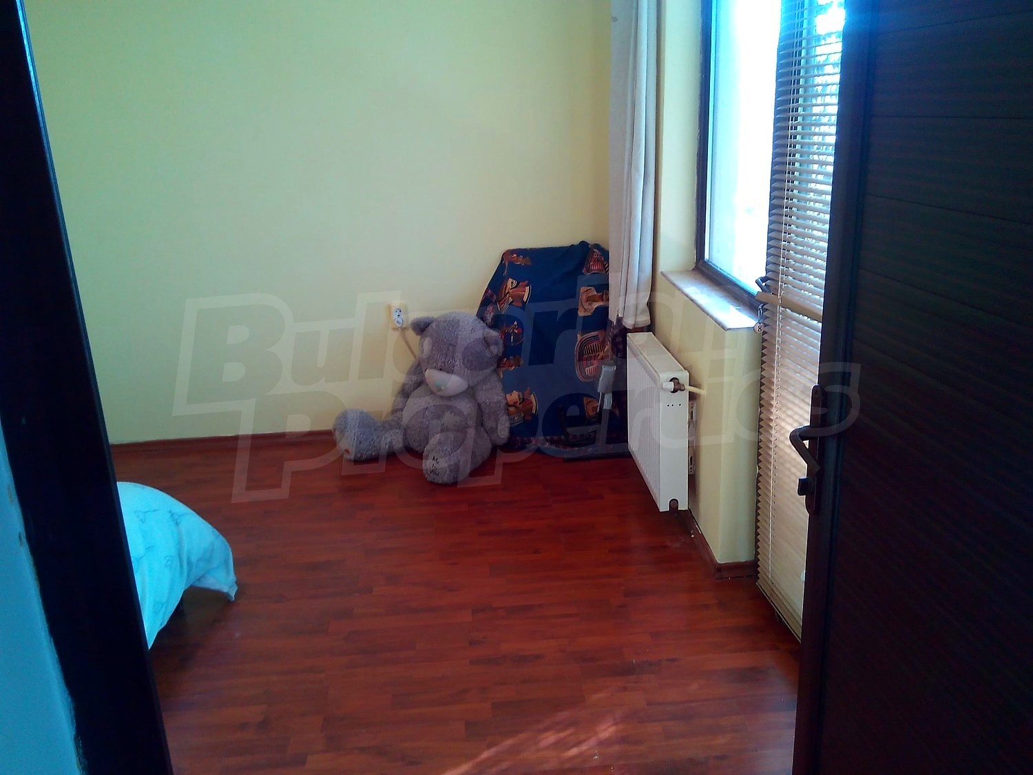 Gallery Picture 15