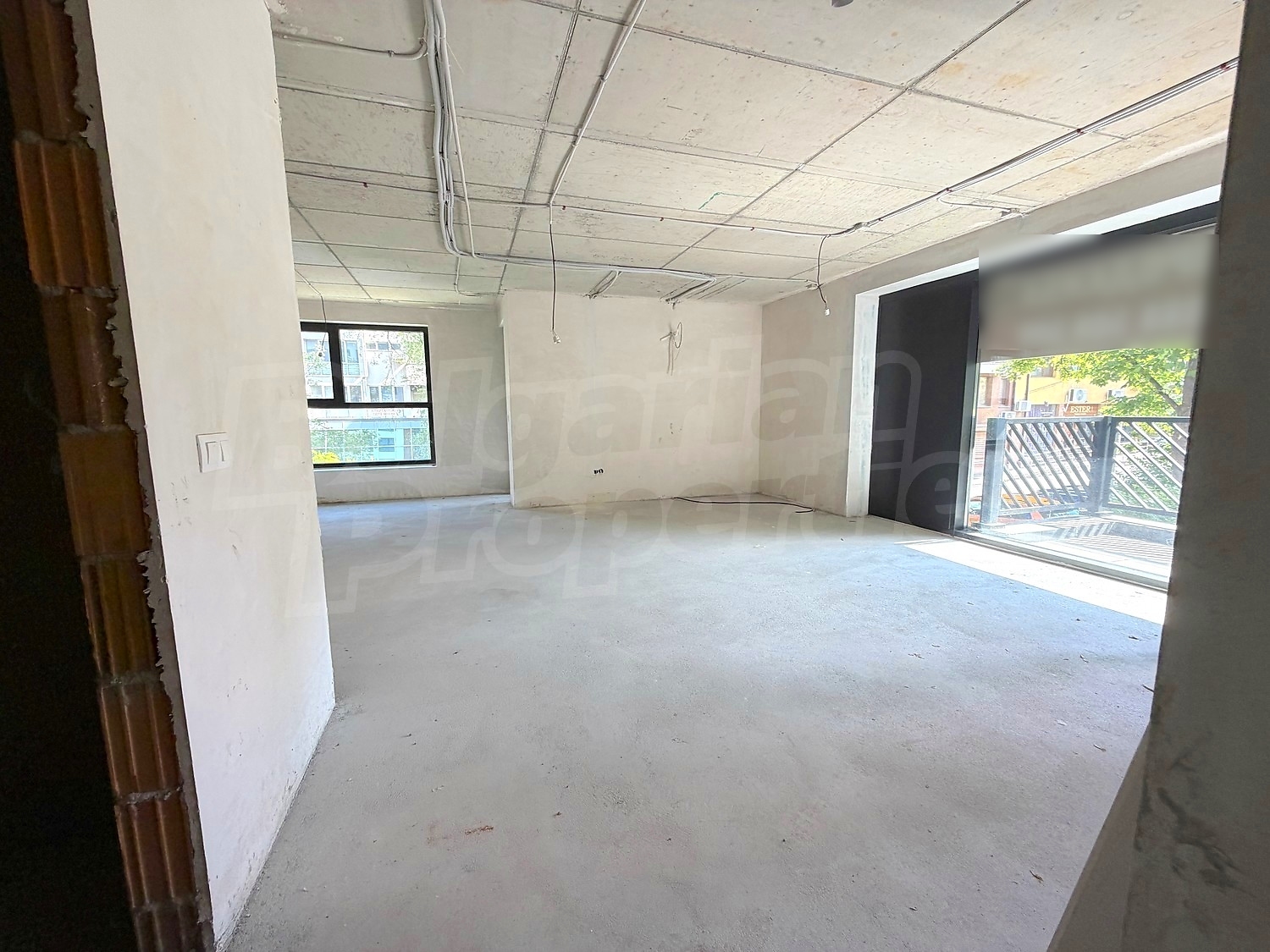 Gallery Picture 4