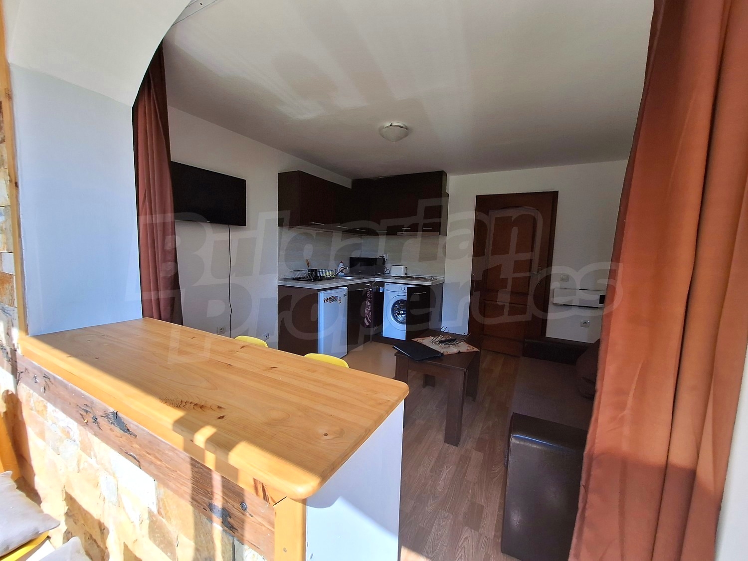 Gallery Picture 5