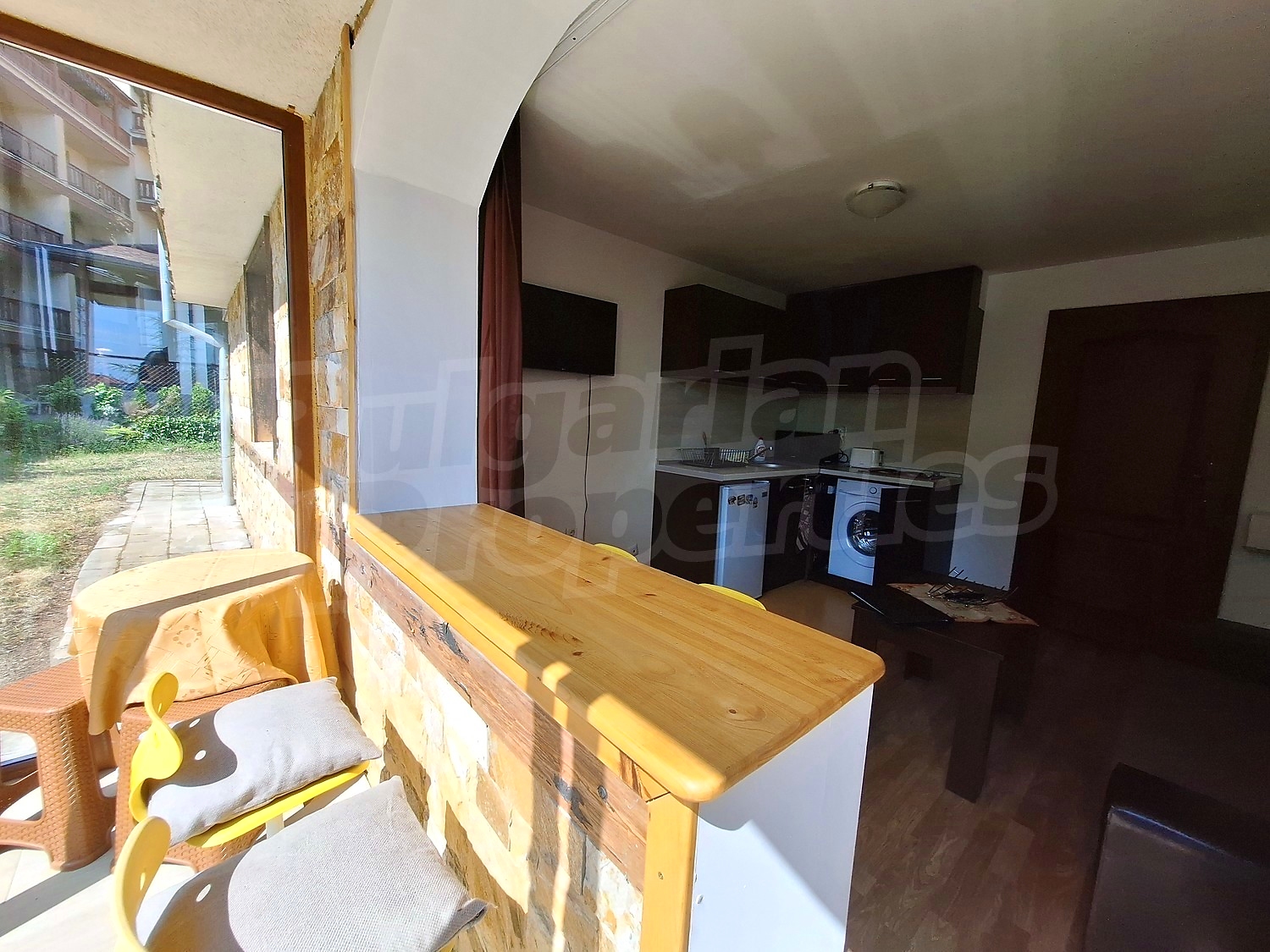 Gallery Picture 6