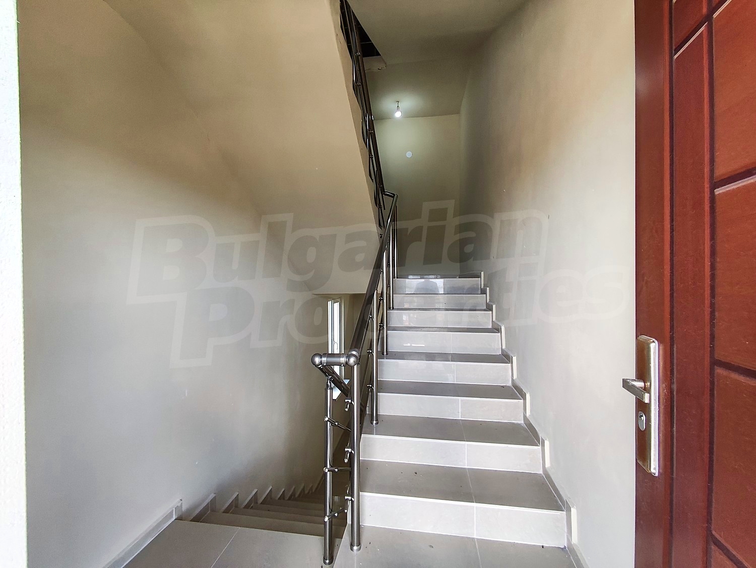 Gallery Picture 12