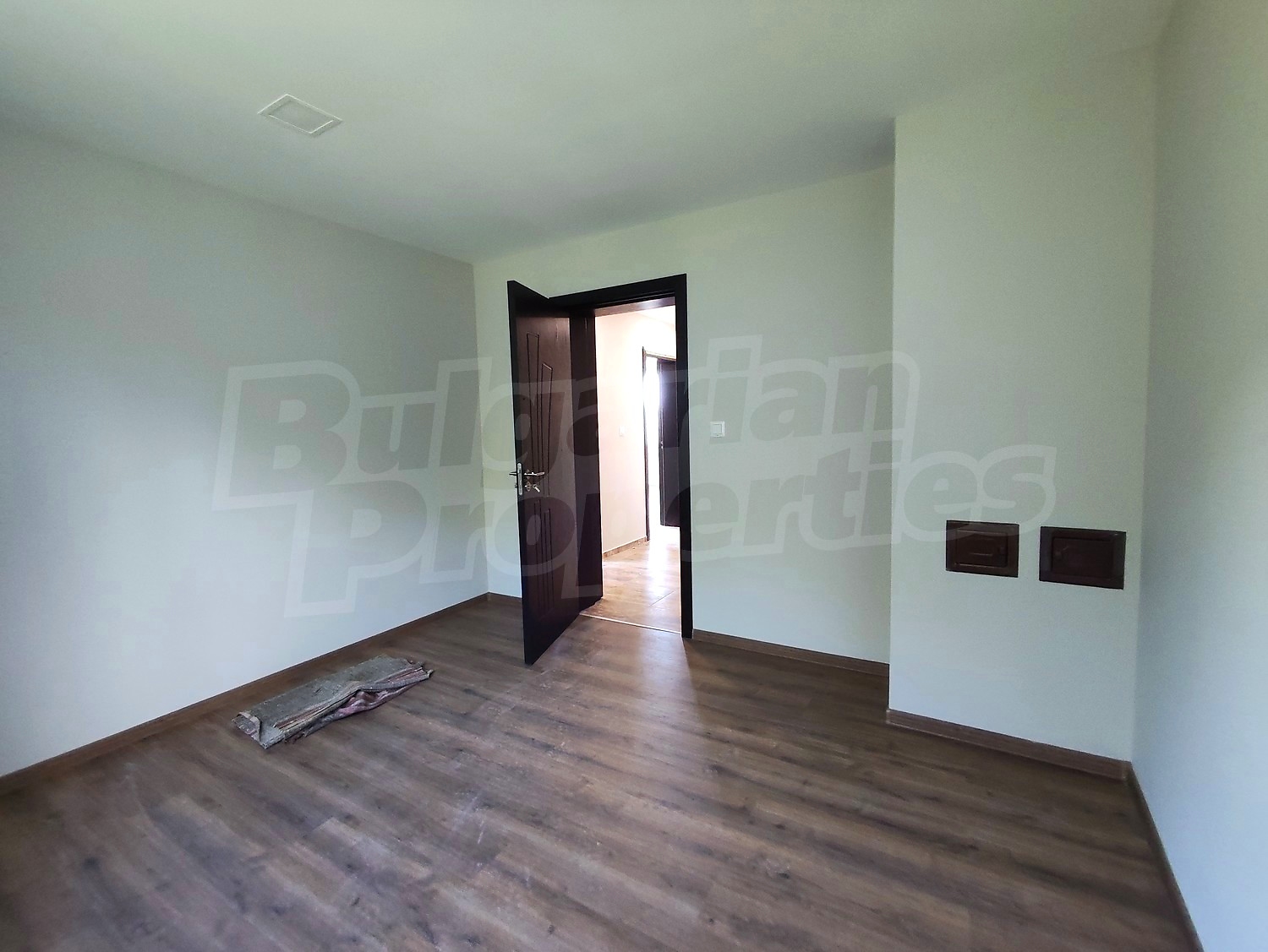 Gallery Picture 16