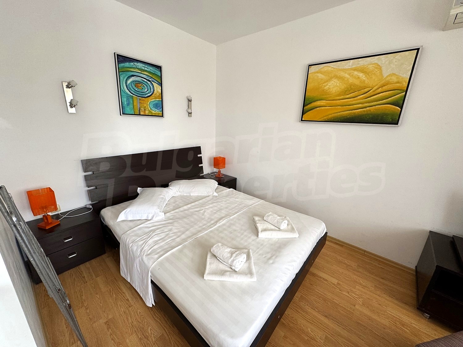 Gallery Picture 14