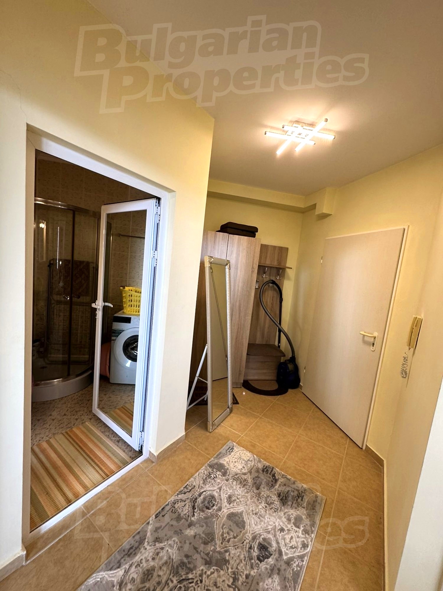 Gallery Picture 32