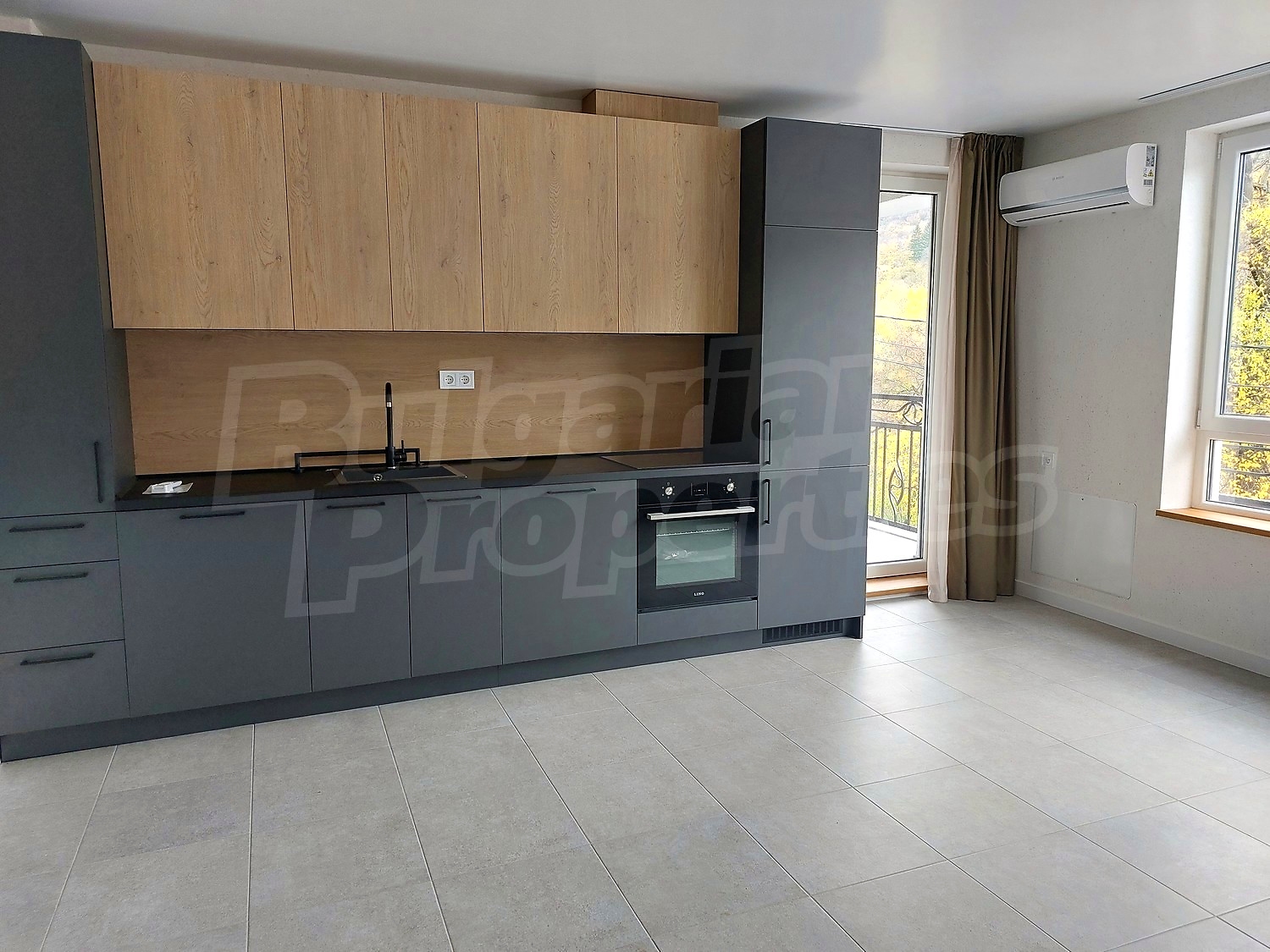 Gallery Picture 2