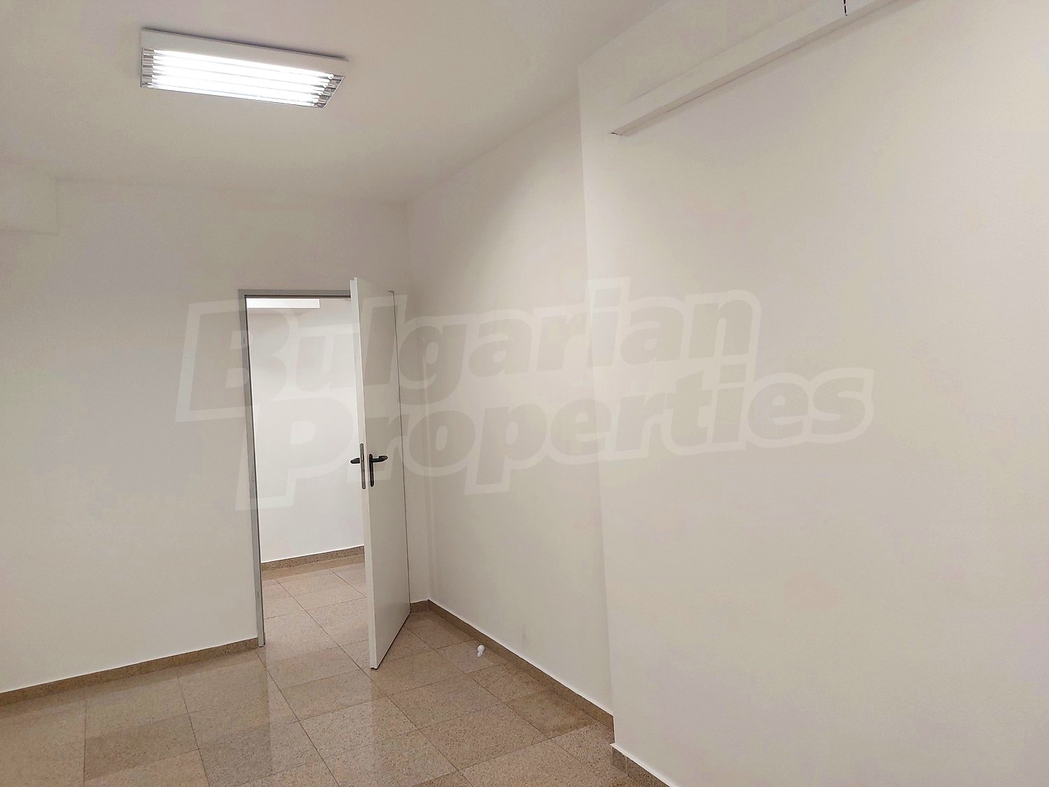 Gallery Picture 14