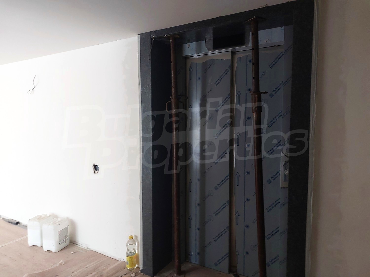 Gallery Picture 34