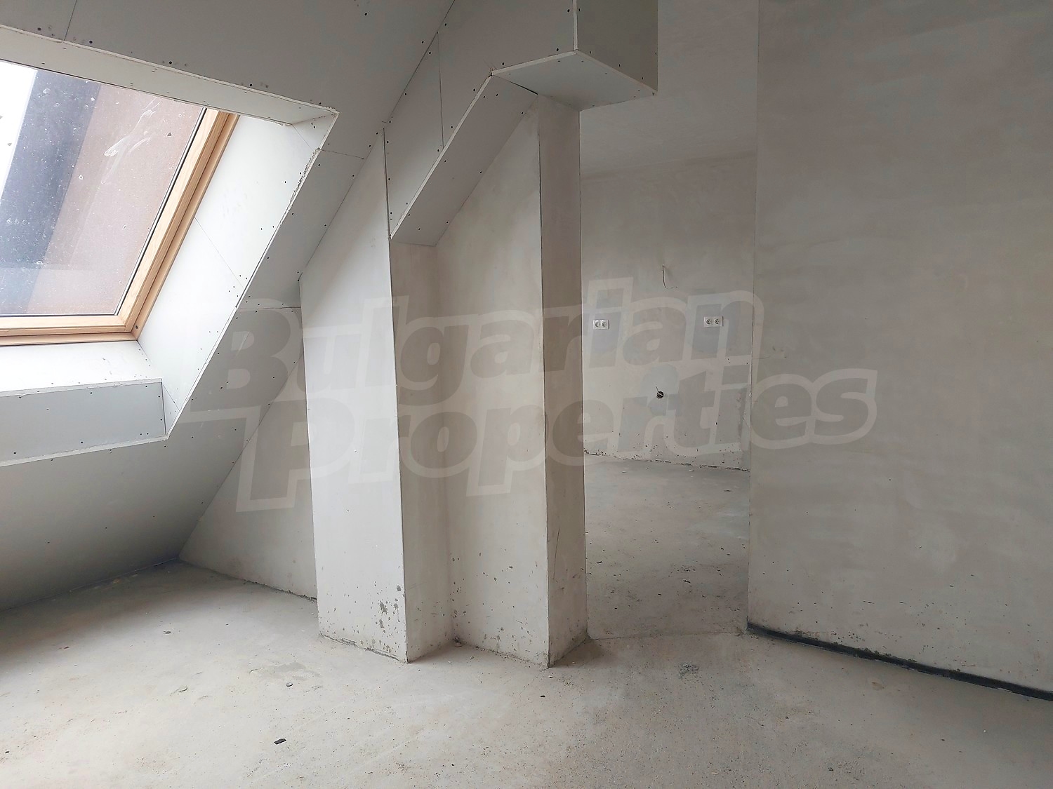 Gallery Picture 4