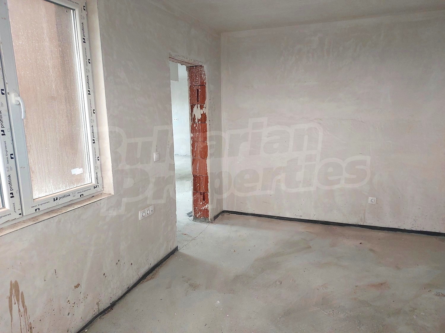 Gallery Picture 24