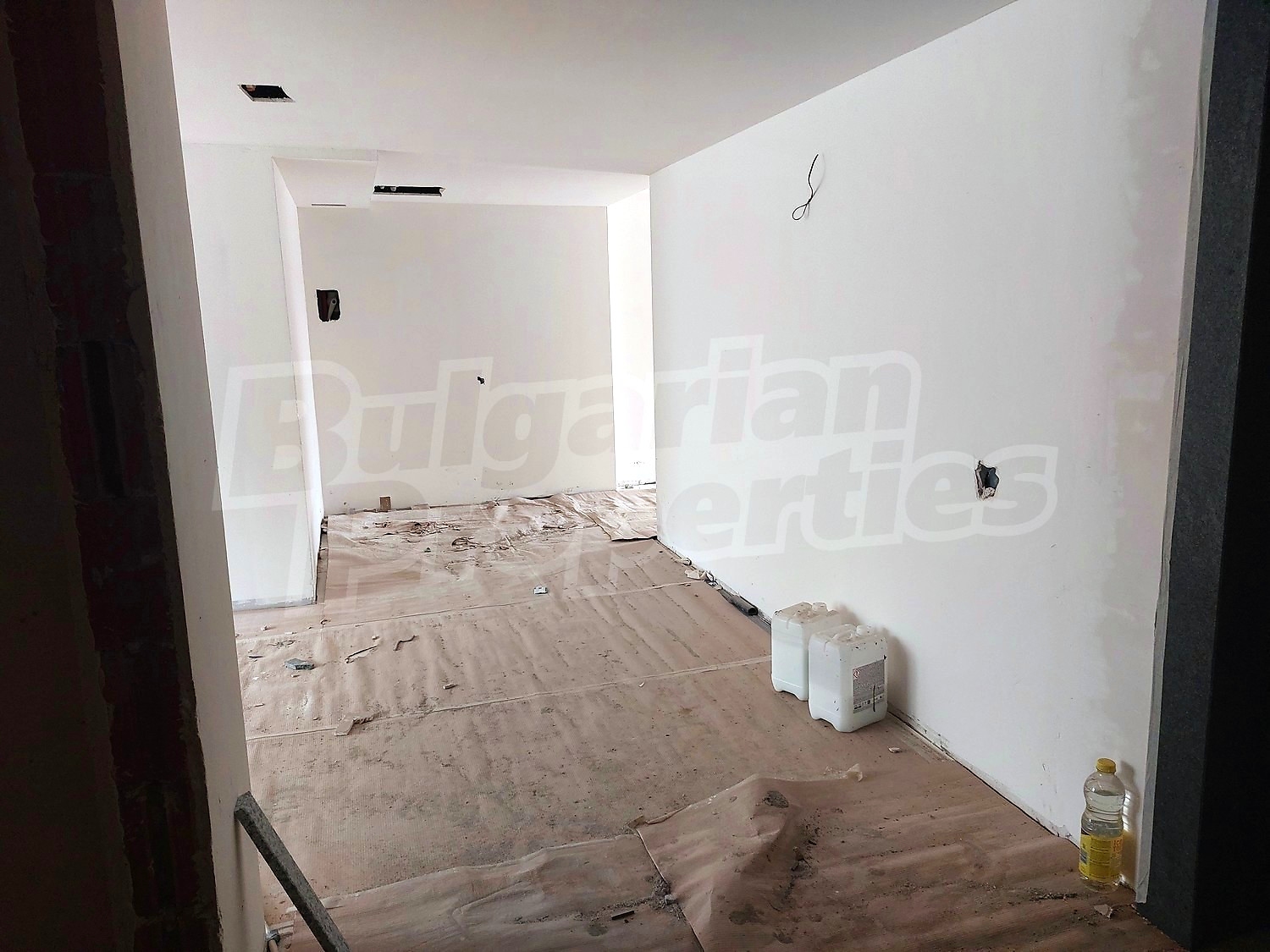 Gallery Picture 28