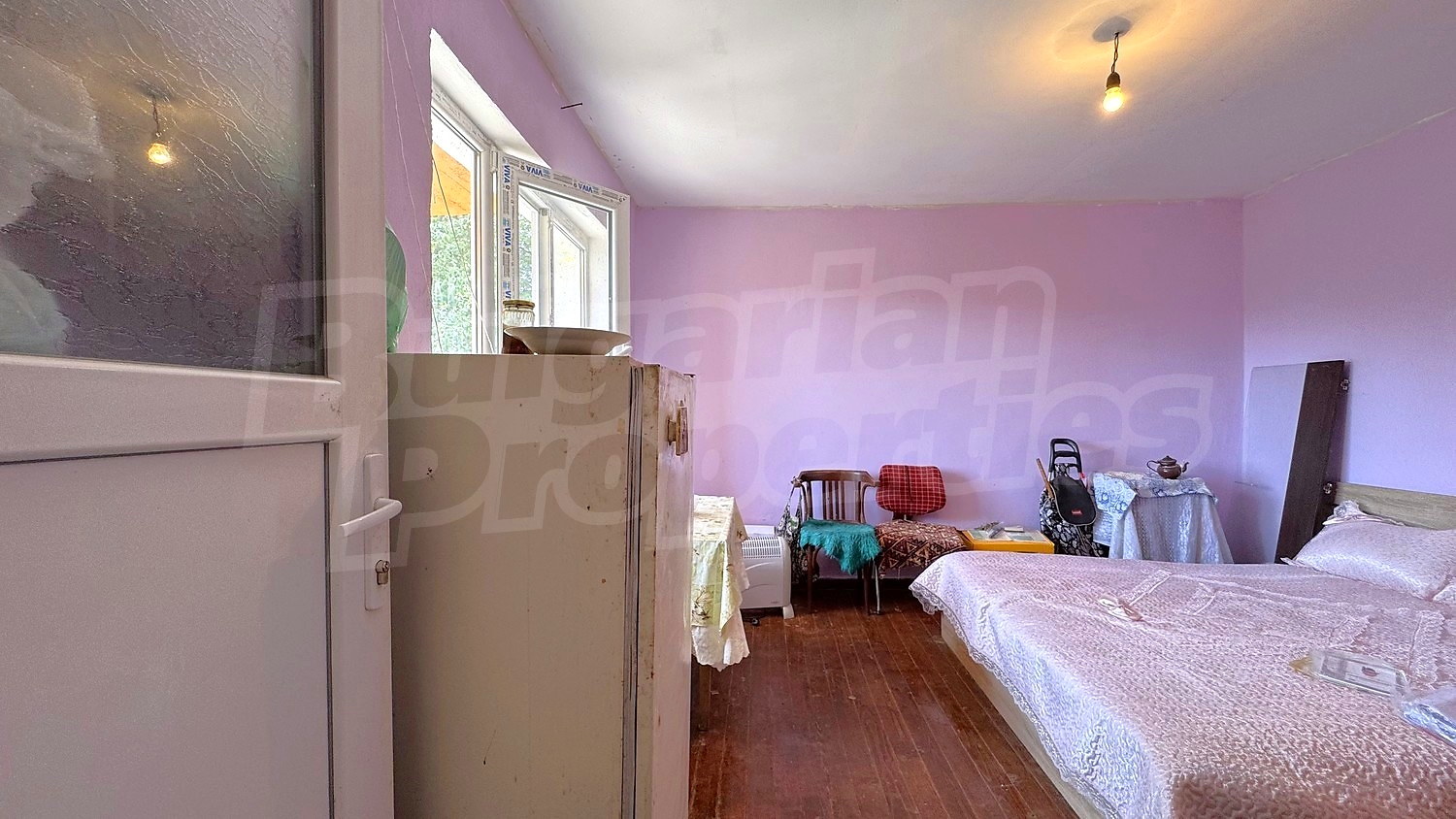 Gallery Picture 10