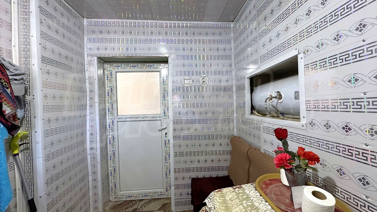 Gallery Picture 16