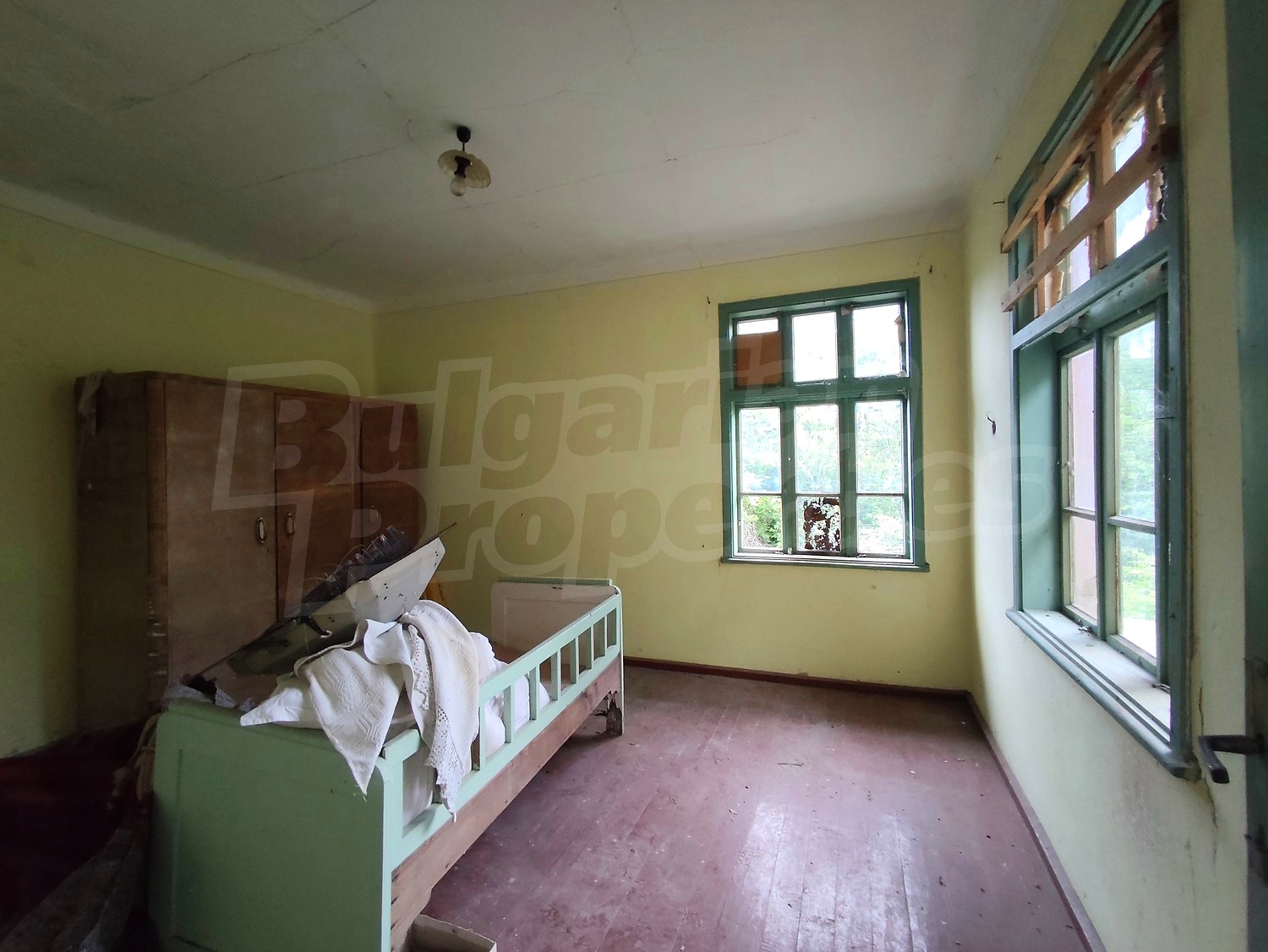 Gallery Picture 37