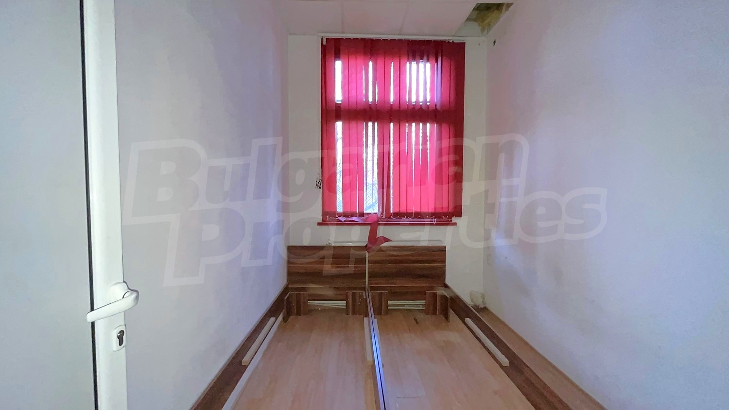 Gallery Picture 12